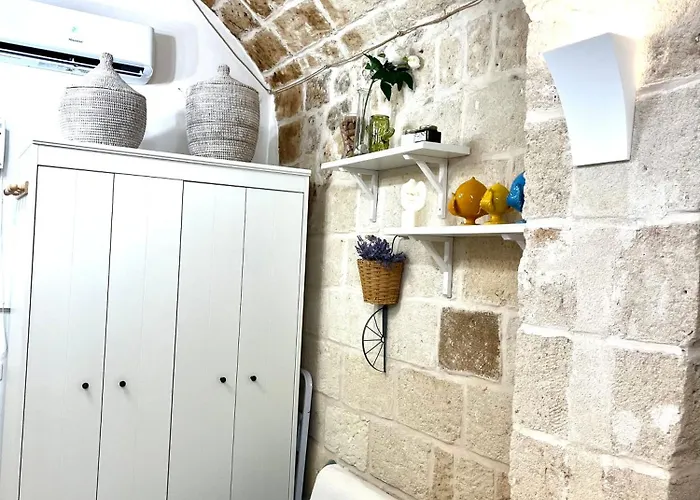 La Petraviva Oria (Brindisi)